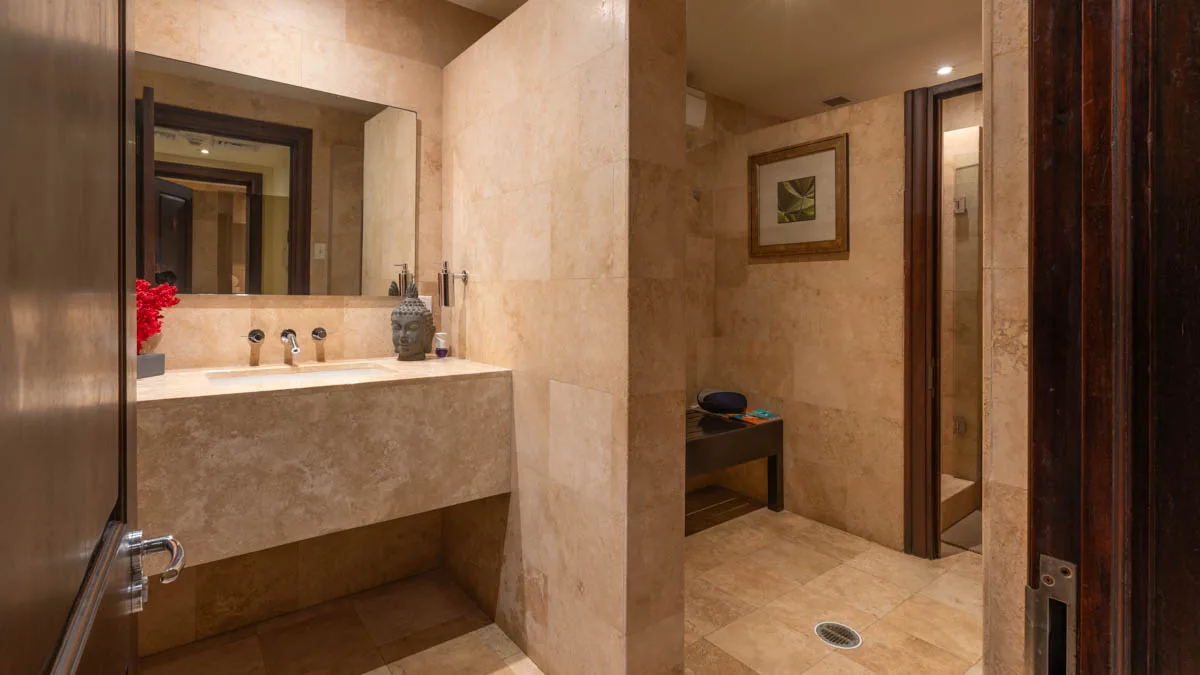 Sandy Cove 201 | Paradise - Luxury Beachfront Apartment, 3-bedroom apartment for sale in St James, Barbados - photograph 24