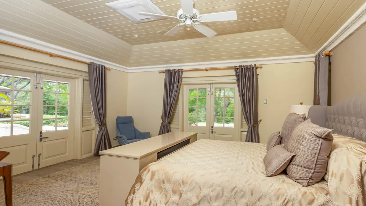 Sandy Lane Estate | High Cane - Colonial Style Luxury, 5-bedroom villa for sale in St James, Barbados - photograph 11