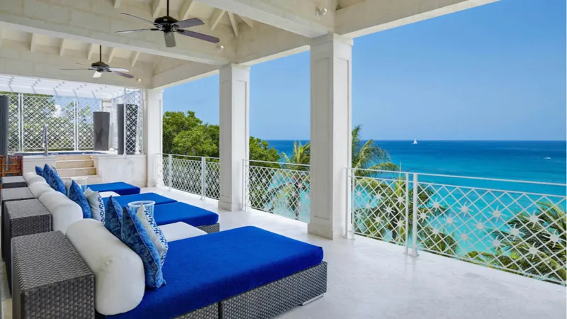 Smugglers Cove 7 | The Penthouse  - Beachfront Luxury