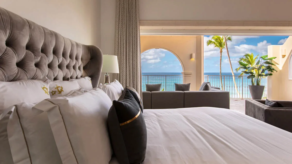 St Peter's Bay Penthouse 501 | Luxury Beachfront Living, 5-bedroom apartment for sale in St Peter, Barbados - photograph 4