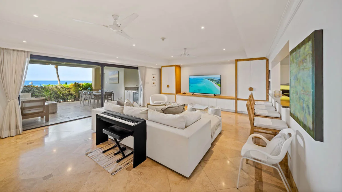 Sandy Cove 101 | Resort-Style Beachfront Living, 3-bedroom apartment for sale in St James, Barbados - photograph 6
