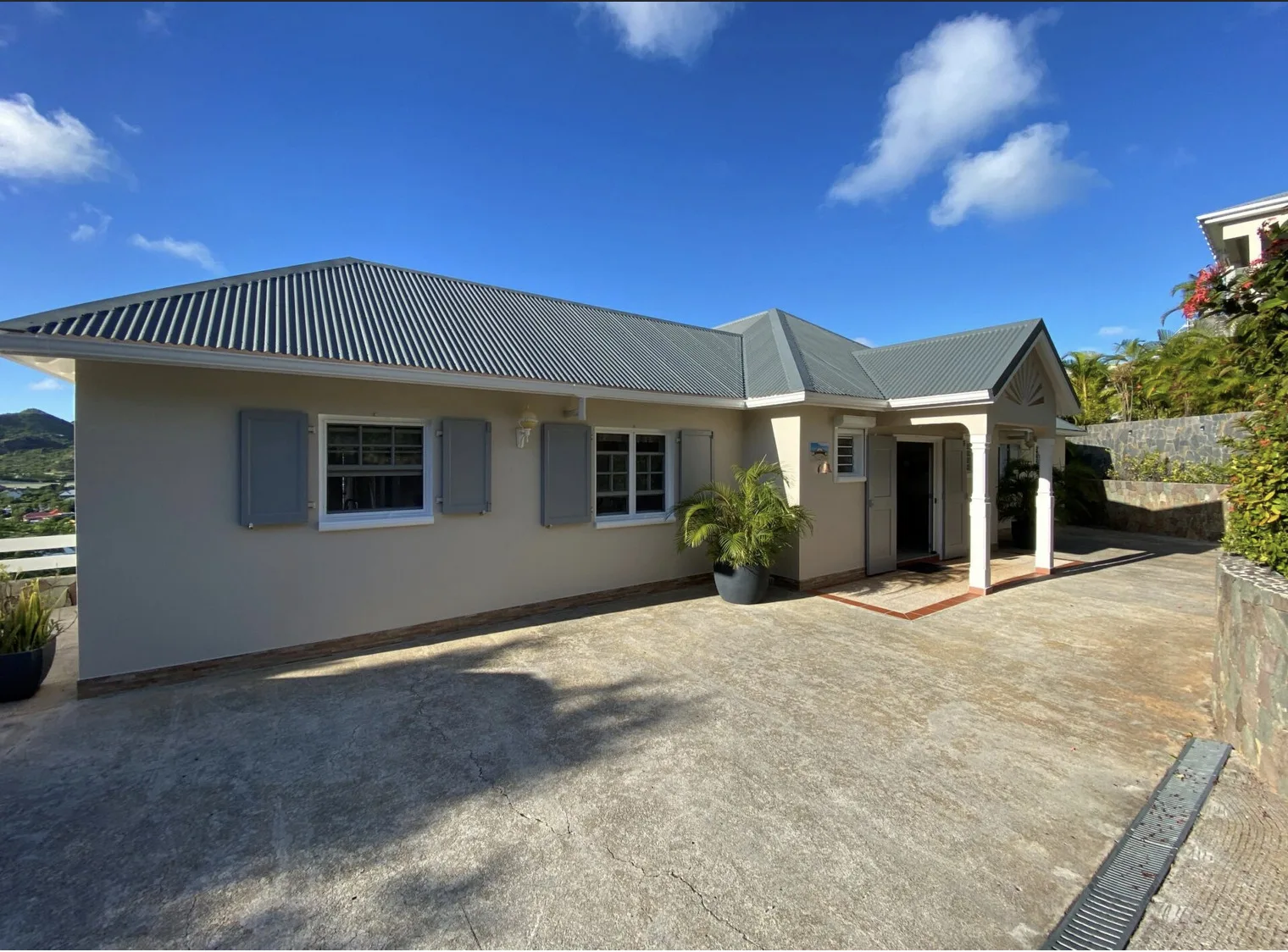 Les Acajous - Saint Jean, 3-bedroom villa for sale in Saint Barthélemy, St Barts - photograph 5