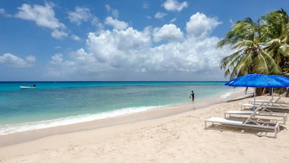 Sea Breeze Beach House | Caribbean Beachfront Haven, 5-bedroom villa for sale in St James, Barbados - photograph 2