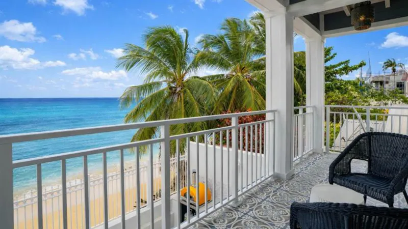 Sea Breeze Beach House, photograph 4