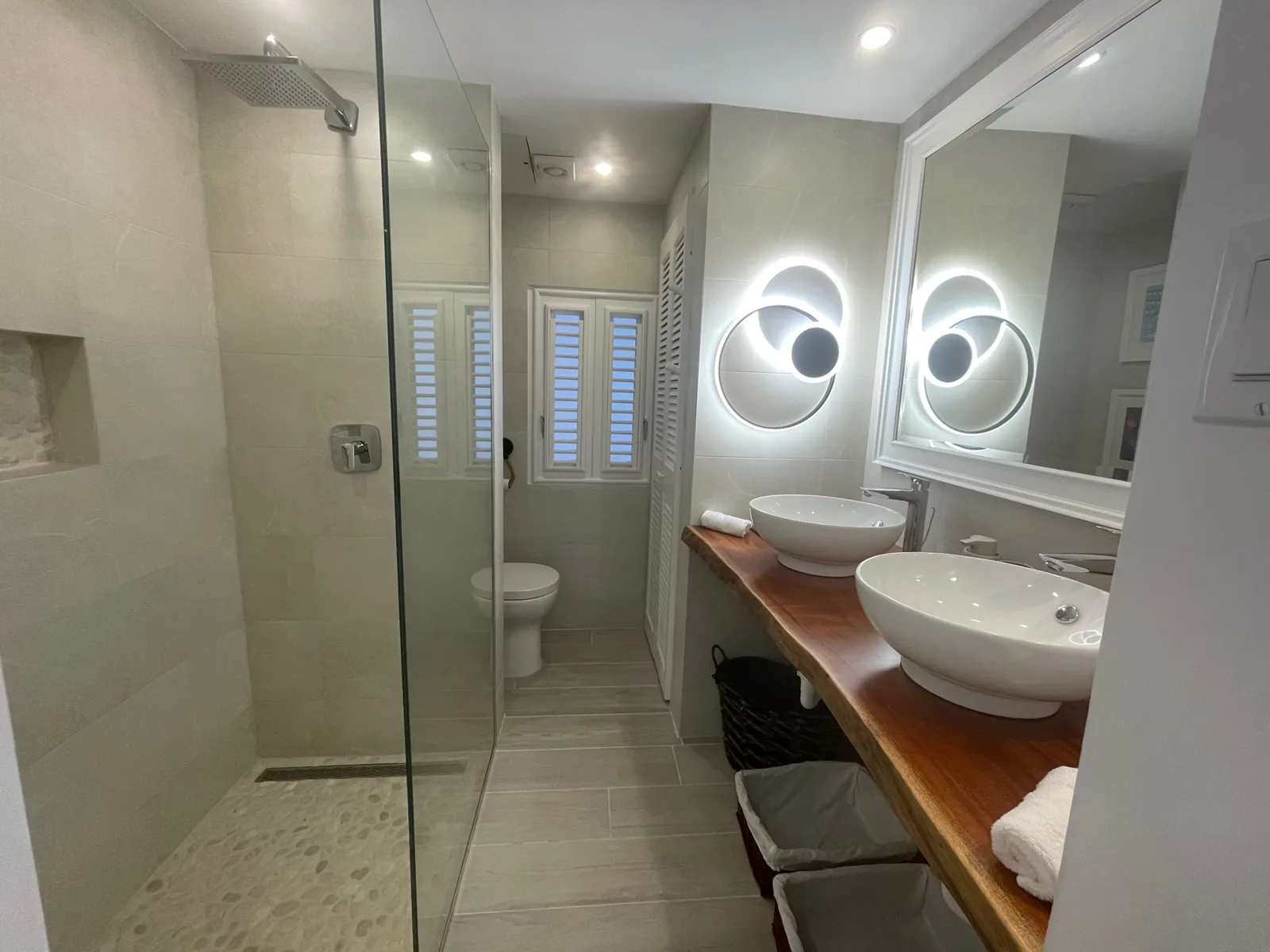 Glitter Bay No 102 “49 Steps”, 2-bedroom apartment for rent in St James, Barbados - photograph 11