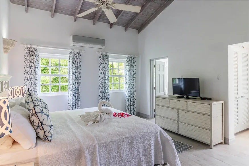 Westshore Beach House - Weston, 4-bedroom villa for rent in St James, Barbados - photograph 18