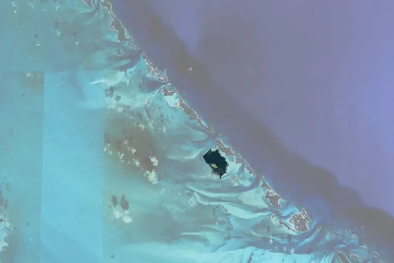 Enchanting Island, photograph 7